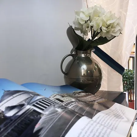 伊尔索贝托公寓 * 那不勒斯